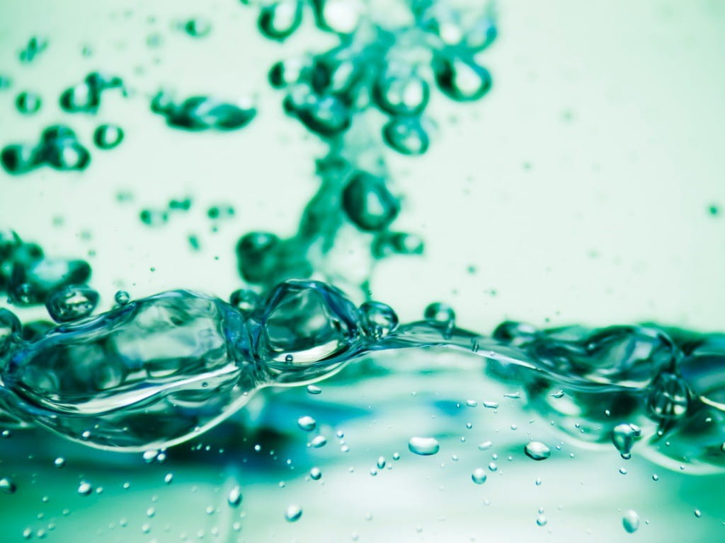 water bubbles hydraulic fluid